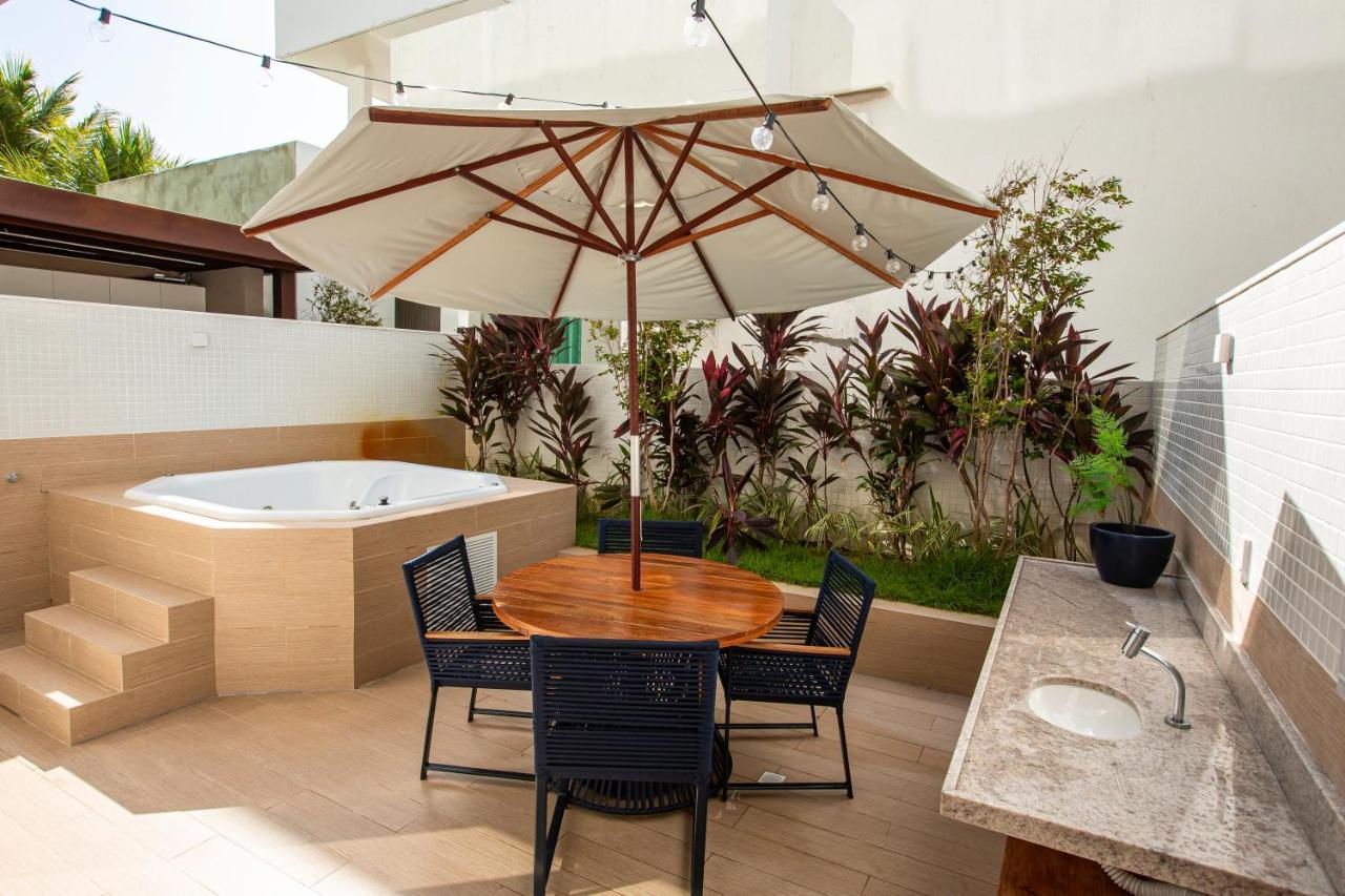 Apartamento Apto Com Jacuzzi Na Beira Mar De No Branco Haus